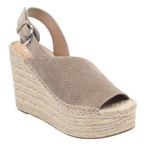 MARC FISHER ANDELA ESPADRILLE WEDGE SANDAL